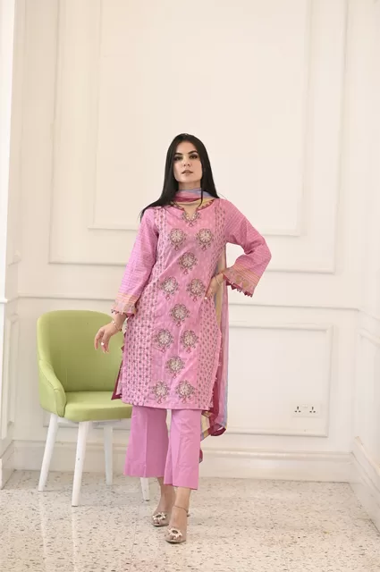 website 23 outfit no4JPG