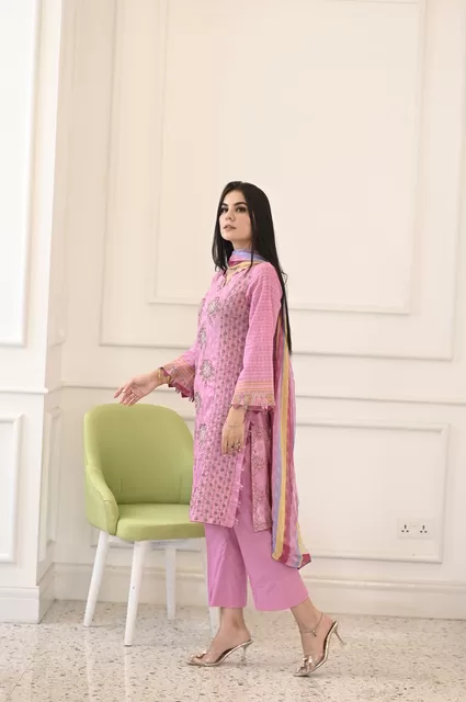 website 24 outfit no4JPG